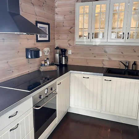 Saballie - Cosy - Sunny Location! 度假居 Slatto